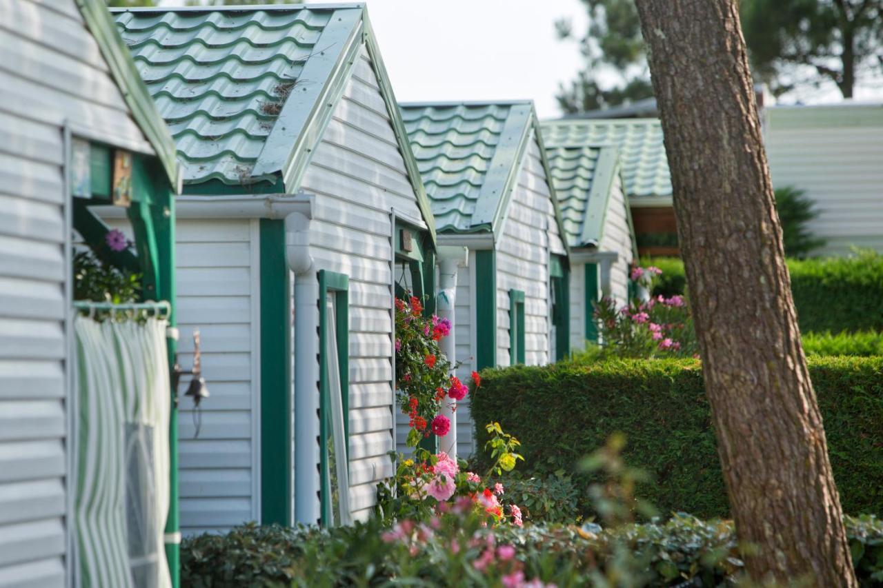 Camping Les Violettes La Faute-sur-Mer Esterno foto