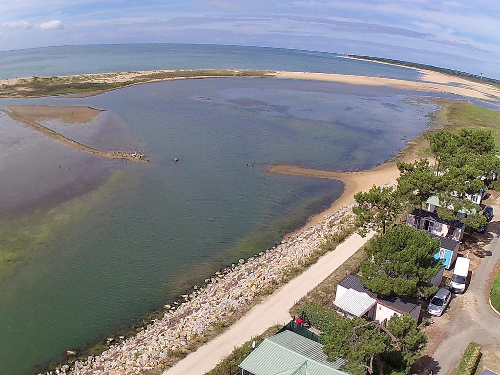 Camping Les Violettes La Faute-sur-Mer Esterno foto