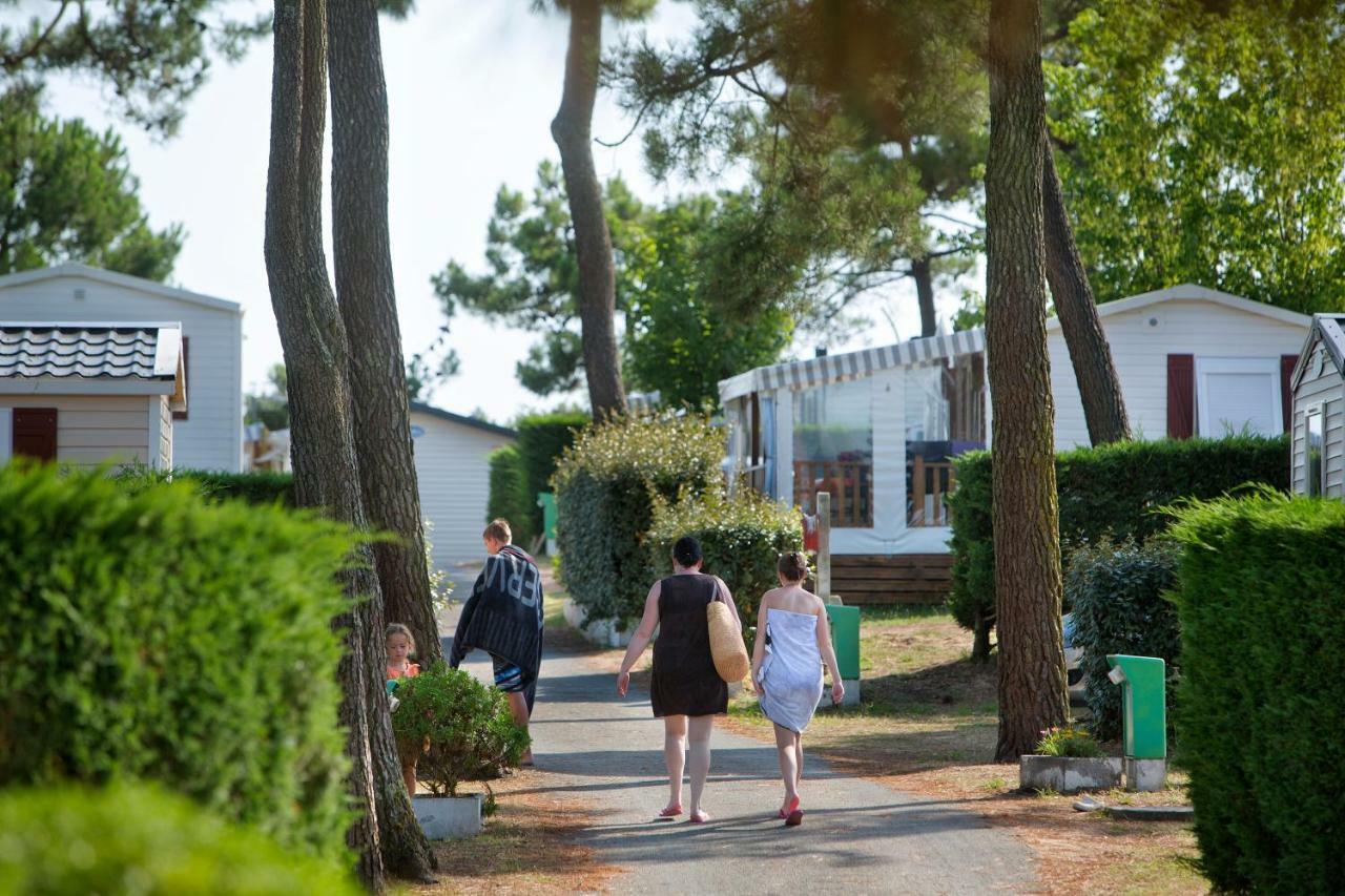 Camping Les Violettes La Faute-sur-Mer Esterno foto